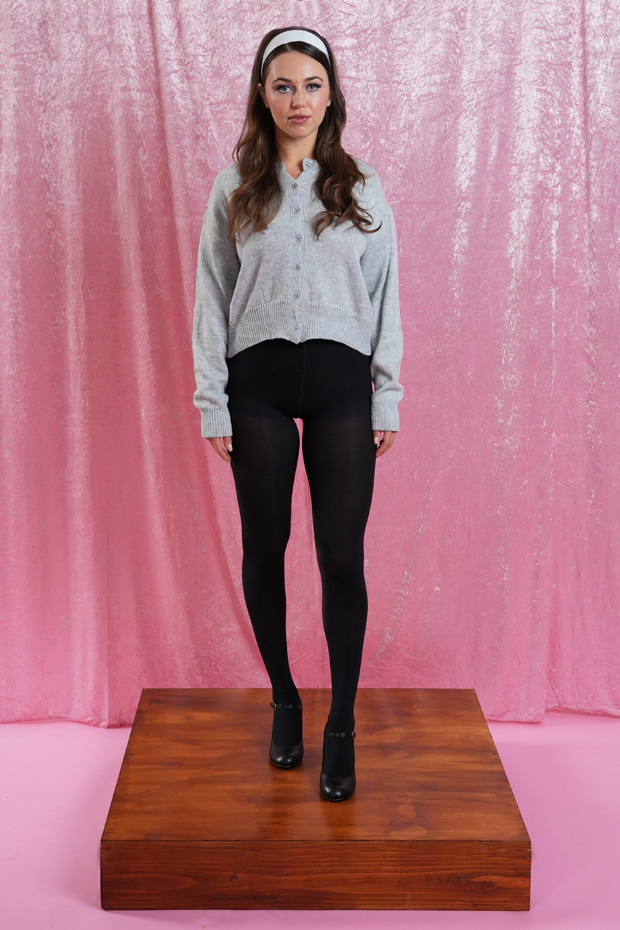 BUSY WOMAN CARDIGAN